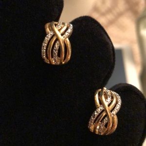 GOLDTONE EARRINGS